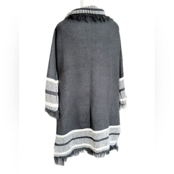 NWOT Fab'rik oversized, open front sweater cardigan fringed hems Sz Lg to XL $88 - Picture 3 of 8